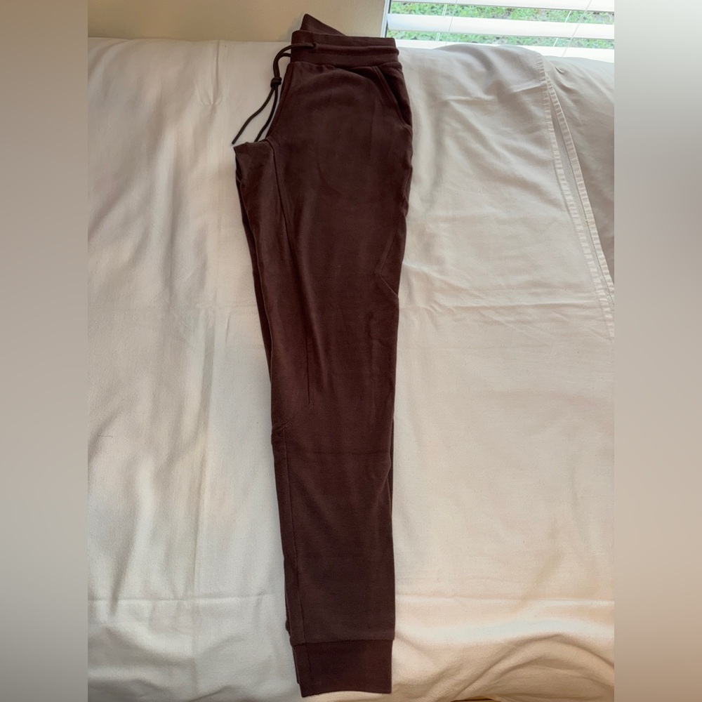 Alphalete Women’s Joggers